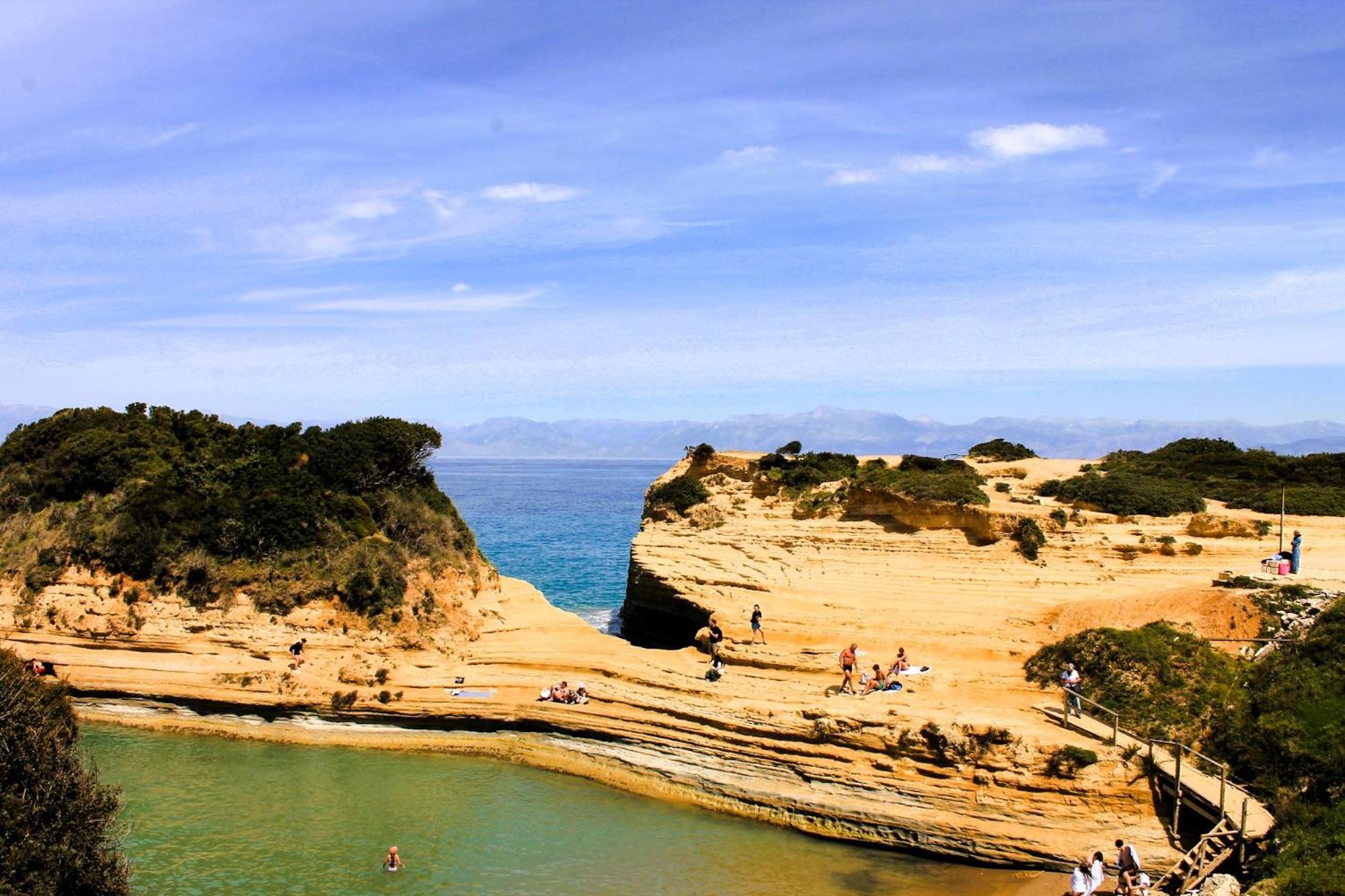 Comissa Sidari (Corfu)
